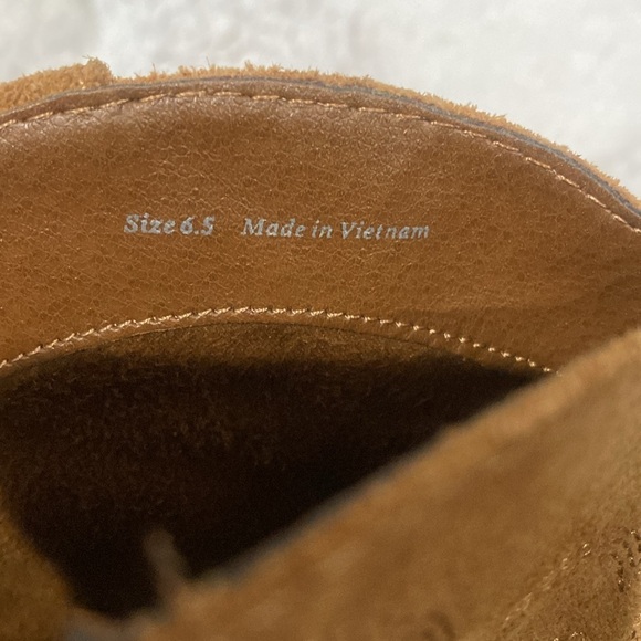 Used Dolce Vita Ankle Booties Size 6.5 - Picture 8 of 9